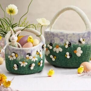 Anthropologie Waldorf Wool Basket With Bumblebees